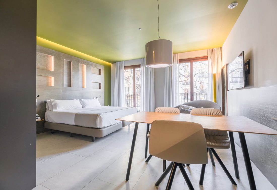 hotel-plaza-mercado-doble-exterior-2