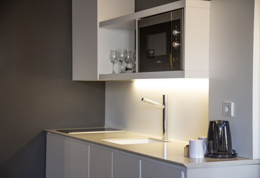 hotel-plaza-mercado-triple-exterior-3