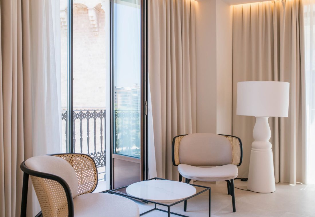 hotel-puerta-serranos-junior-suite-2