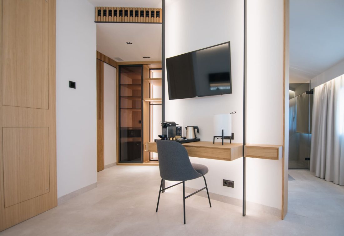 hotel-puerta-serranos-junior-suite-6